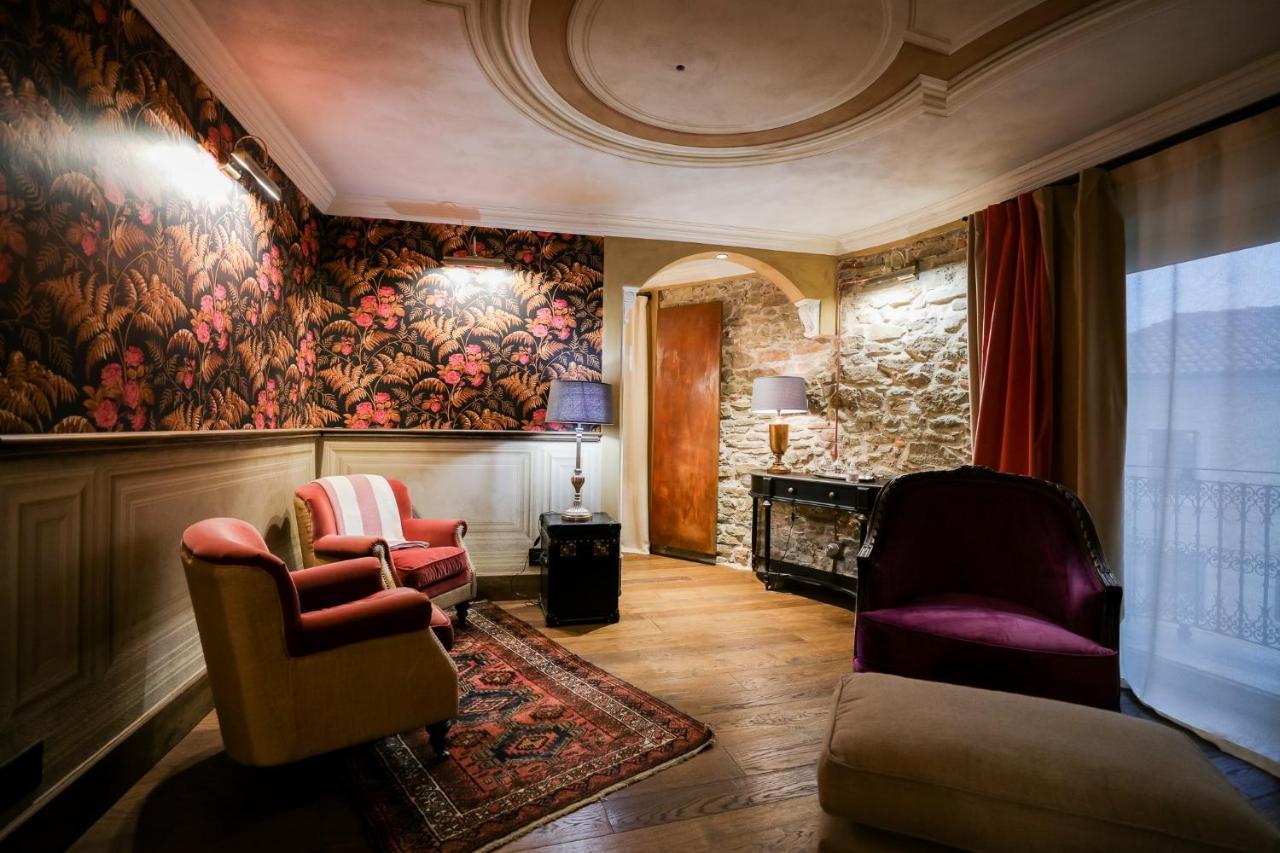 La Piazzetta Degli Artisti - Boutique B&B Bossolasco Zewnętrze zdjęcie