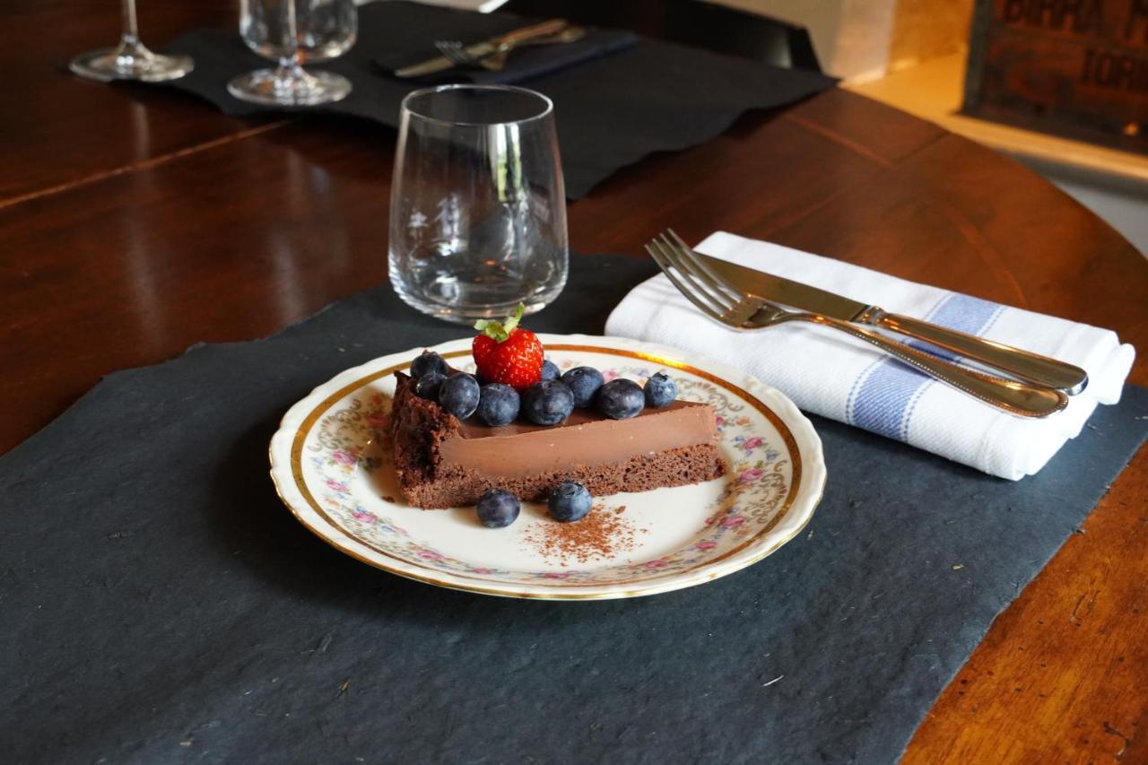 La Piazzetta Degli Artisti - Boutique B&B Bossolasco Zewnętrze zdjęcie